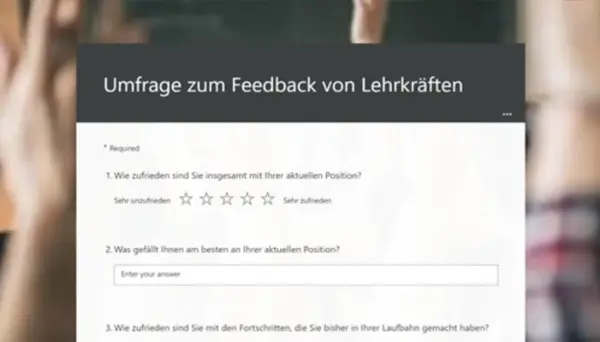 Umfrage zum Feedback von Lehrkräften brown modern simple
