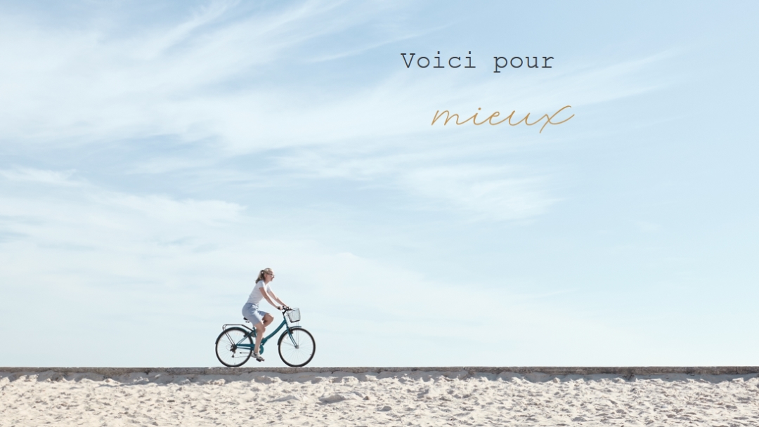 Voici à vous blue modern-simple
