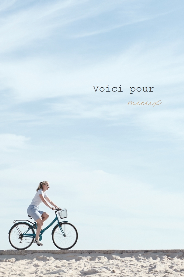 Voici à vous blue modern-simple